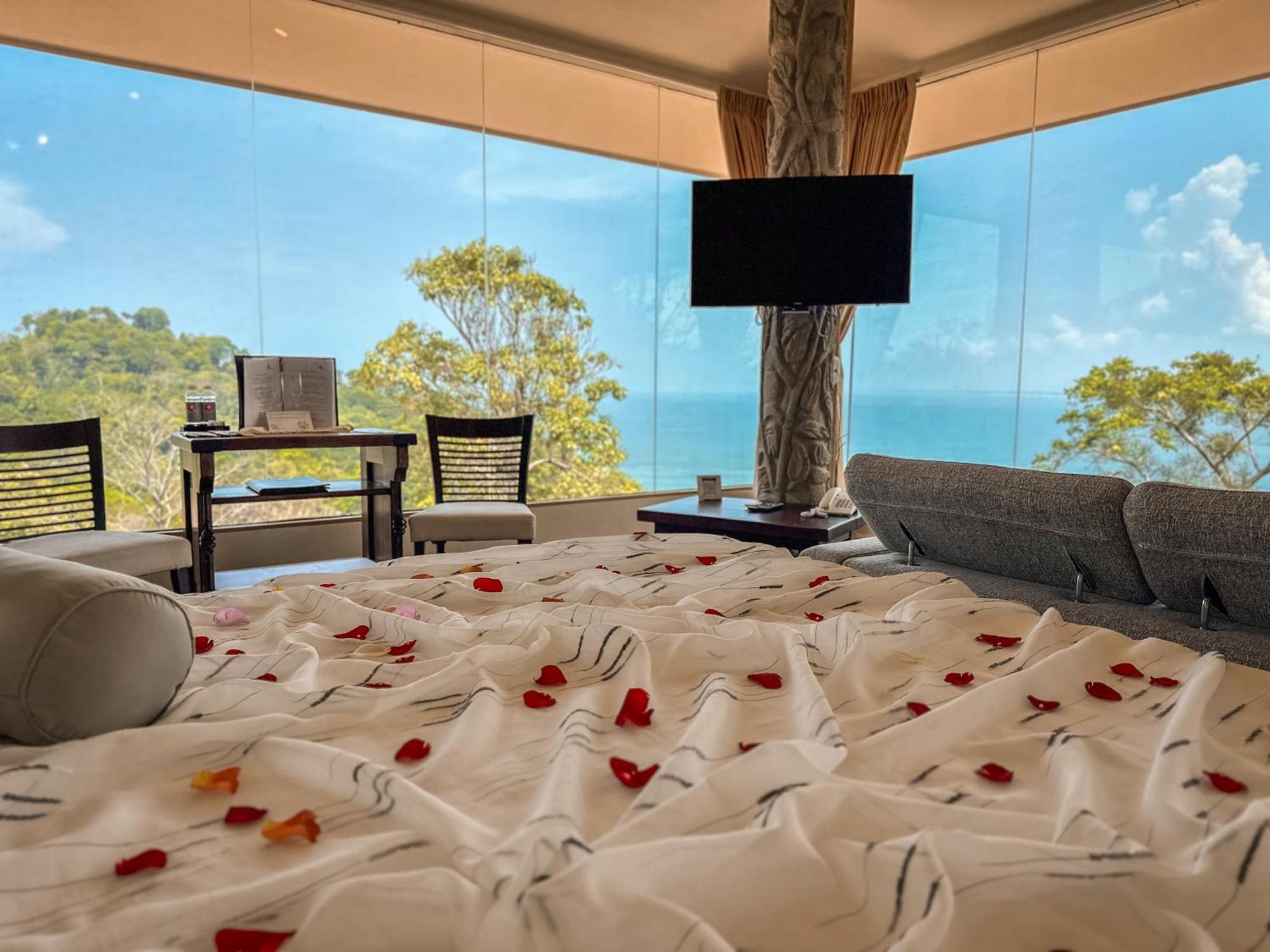 Issimo Suites (Adults Only) Manuel Antonio Exterior foto